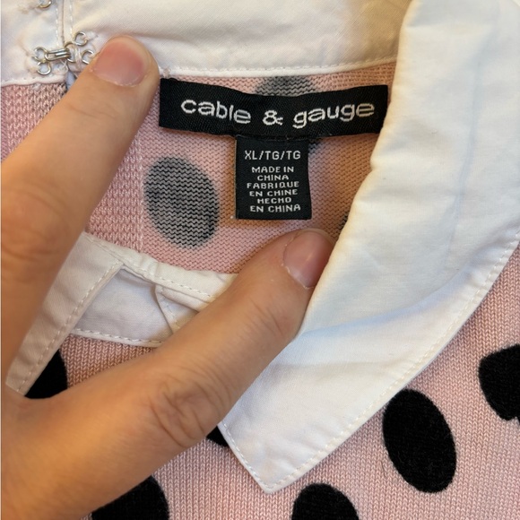 Ladies Cable & Gauge Pink w/Black Polka Dots Long Sleeve Light Sweater, Size XL - Picture 3 of 3